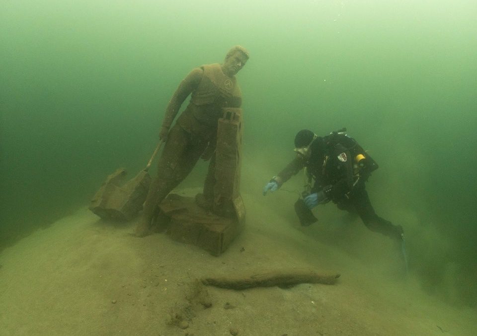 Réparation statue Duzillet Stéphane et Florian
